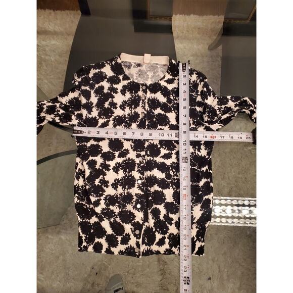 J.Crew Women Black White Floral Cotton Round Neck Long Sleeve Cardigan Sweater M - Picture 6 of 11